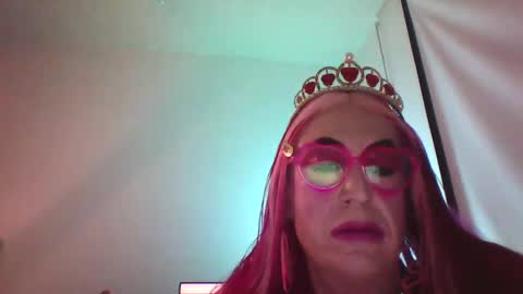 Snapshot of lizicherystrawbery chatting on December 31, 12:46 pm Lizi Chery Strawbery online show from December 31, 12:46 pm