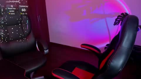 lizynick online show from February 22, 1:51 am