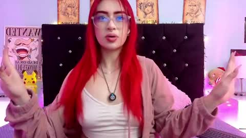 Snapshot of lizz_bela1 chatting on May 18, 10:37 pm Lizz online show from May 18, 10:37 pm