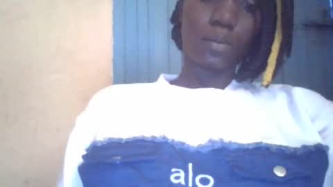 Snapshot of lizzie2020 chatting on July 1, 5:53 am lizzie2020 online show from July 1, 5:53 am