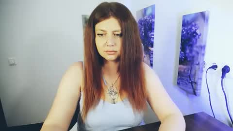 Snapshot of lizzy_koul chatting on May 28, 12:24 pm Lizzy3 online show from May 28, 12:24 pm
