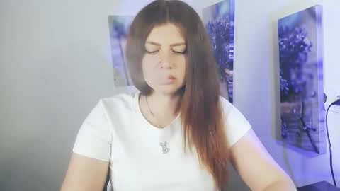 Snapshot of lizzy_koul chatting on June 6, 8:30 am Lizzy3 online show from June 6, 8:30 am