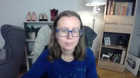 Lizzy online show from November 6, 5:41 am