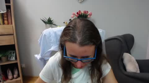 Snapshot of lizzy_sparkle chatting on July 3, 4:19 am Lizzy online show from July 3, 4:19 am
