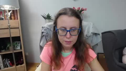 Snapshot of lizzy_sparkle chatting on July 20, 4:27 am Lizzy online show from July 20, 4:27 am