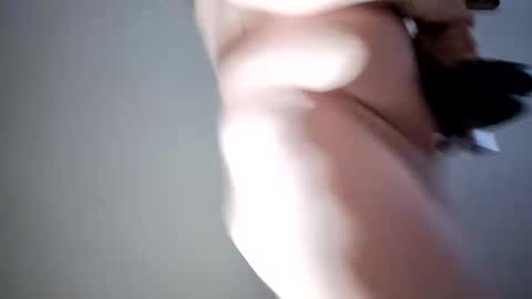 lllortx online show from February 17, 4:24 pm