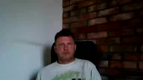 Snapshot of lllukasssxxx chatting on July 3, 6:03 pm lllukasssxxx online show from July 3, 6:03 pm