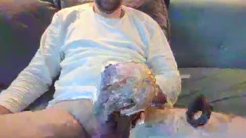 Snapshot of lnkn chatting on April 24, 6:16 am Lnkn online show from April 24, 6:16 am