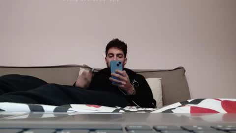 Snapshot of lnnc5 chatting on December 1, 1:05 pm lnnc5 online show from December 1, 1:05 pm