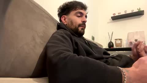 Snapshot of lnnc5 chatting on December 16, 2:22 pm lnnc5 online show from December 16, 2:22 pm