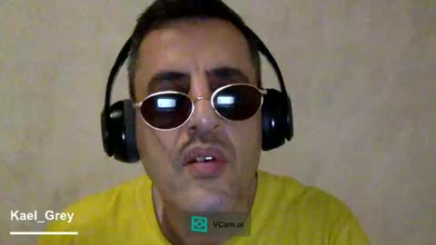 lntuiton11 online show from April 21, 1:42 am