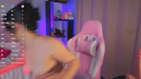 Pamela online show from November 28, 11:40 pm