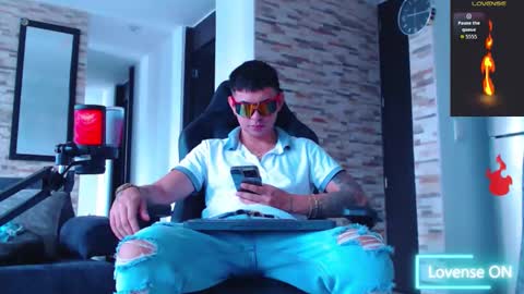 Snapshot of lobito_xxxl chatting on November 21, 7:45 pm lobito_xxxl online show from November 21, 7:45 pm