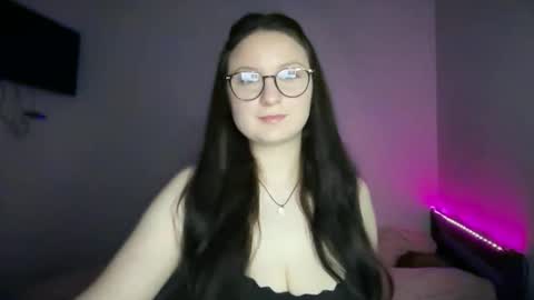 Snapshot of locaalis1 chatting on October 7, 10:23 am locaalis1 online show from October 7, 10:23 am