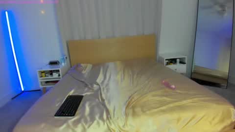Snapshot of lodaddy_gets_dirty chatting on February 25, 8:58 am lolo 3 online show from February 25, 8:58 am