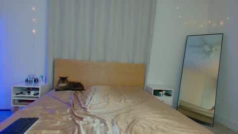Snapshot of lodaddy_gets_dirty chatting on March 2, 3:56 am lolo 3 online show from March 2, 3:56 am