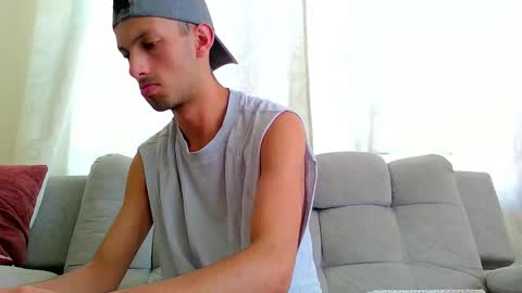 Snapshot of logaan_grey chatting on November 7, 4:18 pm logaan_grey online show from November 7, 4:18 pm