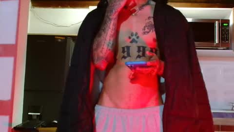 Snapshot of logan__777 chatting on October 27, 12:15 am Logan online show from October 27, 12:15 am