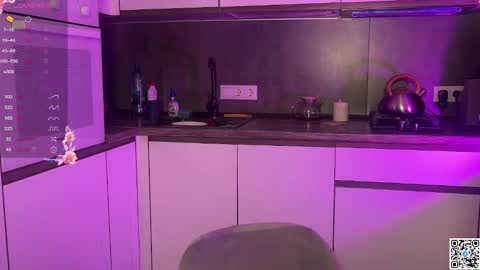 Snapshot of logan_mett chatting on October 15, 6:08 pm Logan online show from October 15, 6:08 pm