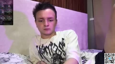 Snapshot of logan_mett chatting on October 26, 5:52 pm Logan online show from October 26, 5:52 pm