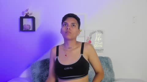 Snapshot of logan_wilde chatting on September 30, 6:57 pm logan_wilde online show from September 30, 6:57 pm