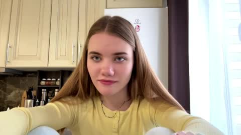 Snapshot of logancadarette chatting on March 27, 12:38 pm logancadarette online show from March 27, 12:38 pm