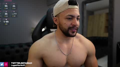 Snapshot of loganmartinx chatting on September 14, 12:10 am loganmartinx online show from September 14, 12:10 am