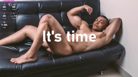 Snapshot of loganmartinx chatting on October 11, 12:10 am loganmartinx online show from October 11, 12:10 am