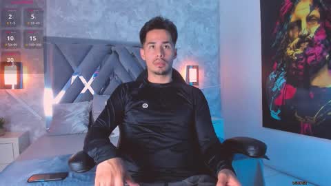 Snapshot of loghan_fox chatting on September 18, 4:58 am Loghan online show from September 18, 4:58 am