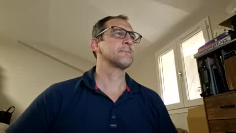 Snapshot of loic31_31 chatting on July 10, 9:01 am loic31 online show from July 10, 9:01 am