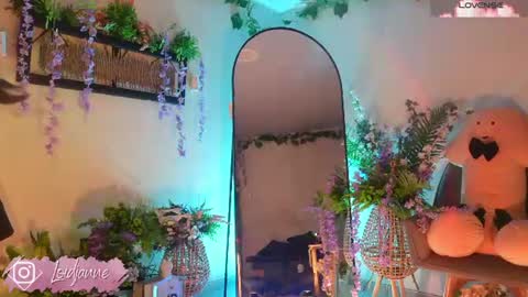 Snapshot of loidjanne chatting on July 20, 11:40 pm Janne Miller 9pm to 3am GMT-5 online show from July 20, 11:40 pm