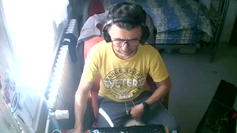 lokoum39 online show from March 12, 9:59 am