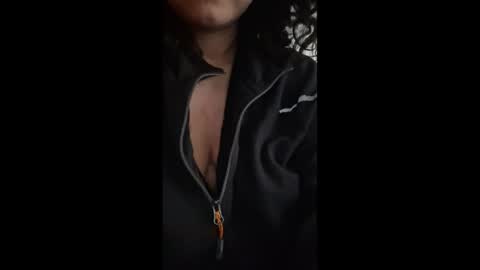 lola93939 online show from April 1, 7:09 am