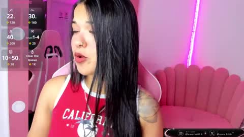 Snapshot of lola__26 chatting on May 14, 2:51 am Lola online show from May 14, 2:51 am