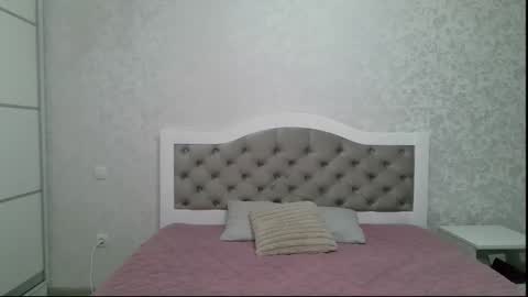 Snapshot of lola_go chatting on March 3, 6:25 pm Lola online show from March 3, 6:25 pm