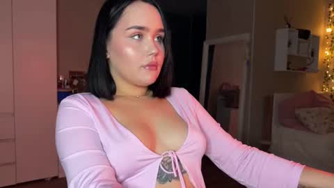 lola_razee online show from June 11, 12:19 am