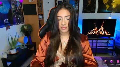 lolaasmith_21 online show from May 4, 7:43 pm
