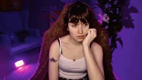 Snapshot of lolaasmus chatting on April 28, 12:54 pm I consider myself the god Loki but life just calls me LOL online show from April 28, 12:54 pm
