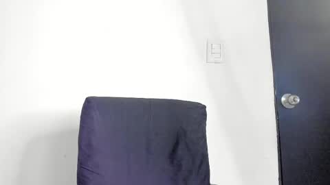 lolabunnysc online show from June 9, 12:06 pm