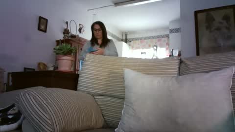 Snapshot of lolahueso chatting on February 15, 10:14 am LOLA HUESO y ERIC online show from February 15, 10:14 am