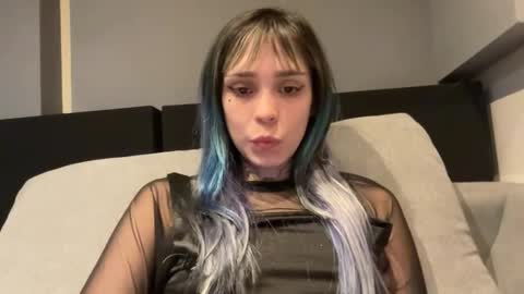 Snapshot of lole6913 chatting on April 29, 4:38 am lole online show from April 29, 4:38 am
