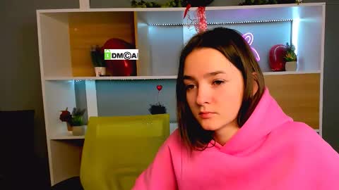 lole ti online show from February 19, 5:58 am