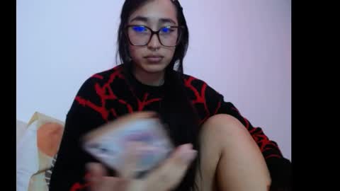 Snapshot of lolitabitchhorney_ chatting on May 18, 4:40 am Lolita online show from May 18, 4:40 am