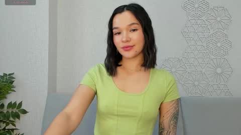 Snapshot of lolly_turner chatting on February 1, 4:33 am lolly_turner online show from February 1, 4:33 am