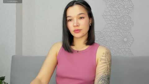 Snapshot of lolly_turner chatting on March 2, 11:17 am lolly_turner online show from March 2, 11:17 am