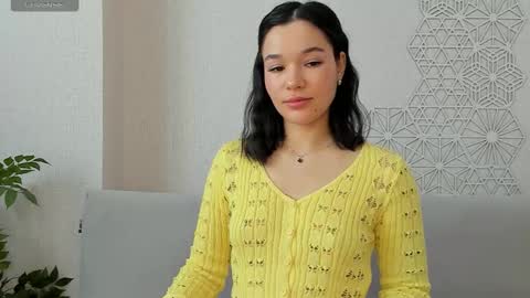 Snapshot of lolly_turner chatting on March 23, 5:00 am lolly_turner online show from March 23, 5:00 am