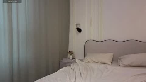 Snapshot of lolly_turner chatting on May 10, 1:27 pm lolly_turner online show from May 10, 1:27 pm