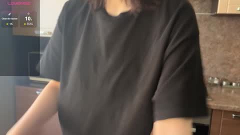 lola online show from February 18, 5:58 am