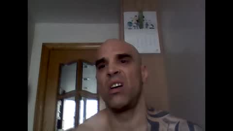 Snapshot of lolotatto chatting on March 2, 10:45 am lolotatto online show from March 2, 10:45 am