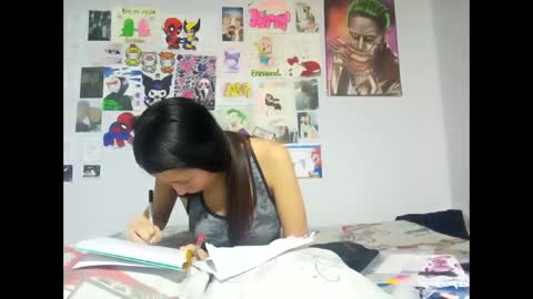 Snapshot of loly_pink_ chatting on January 22, 12:27 am Loly online show from January 22, 12:27 am